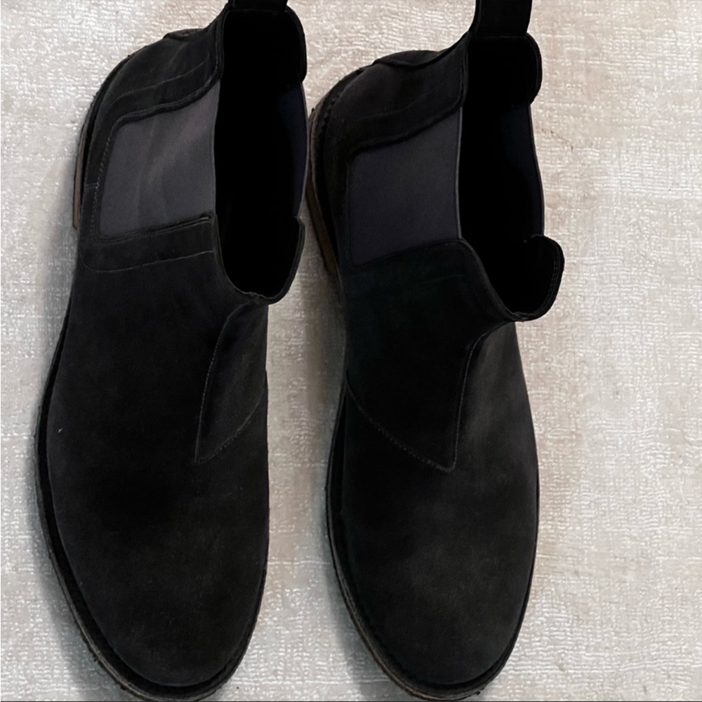 Bottega Veneta boots.